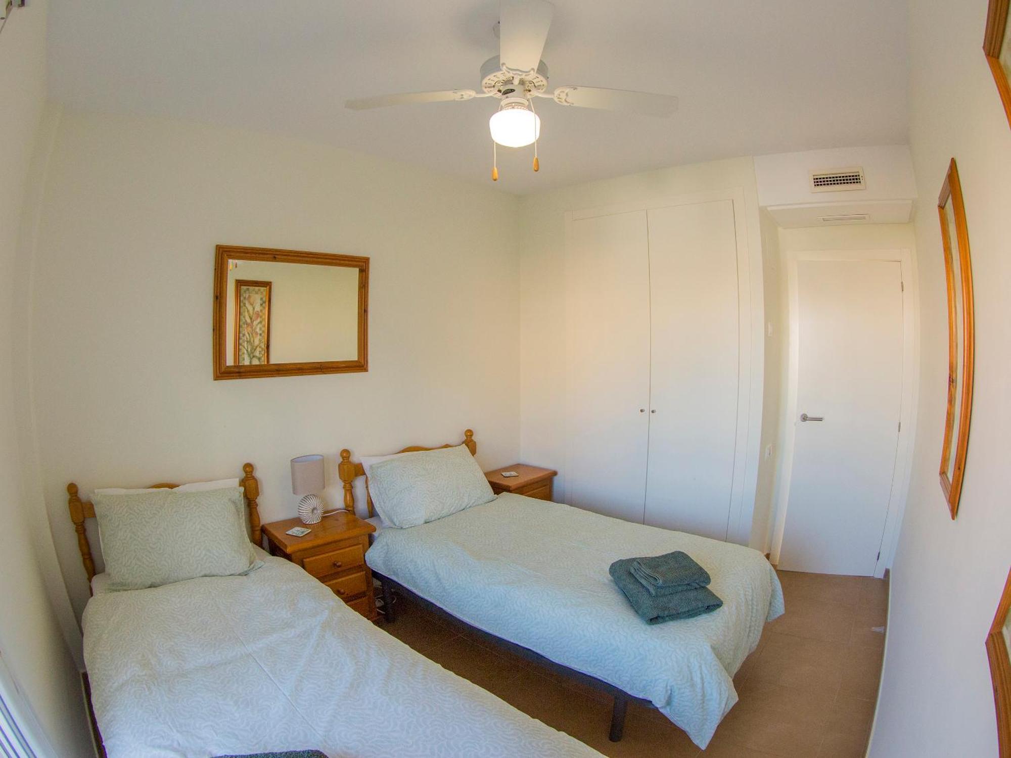 Immaculate 2-Bed Apartment In ペゴ エクステリア 写真